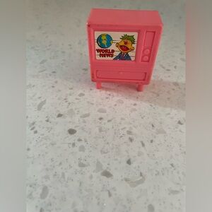 Fisher-Price Play Family Sesame Street Television World News